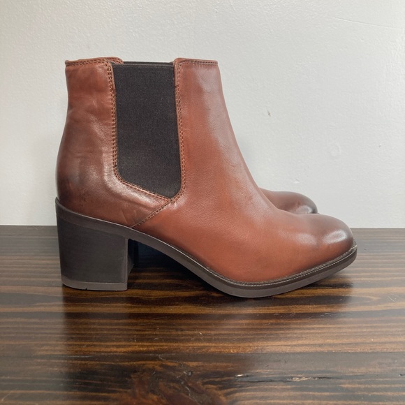 Clarks Shoes - Clarks Dark Brown Leather Mid Heeled Chelsea Boot 8.5